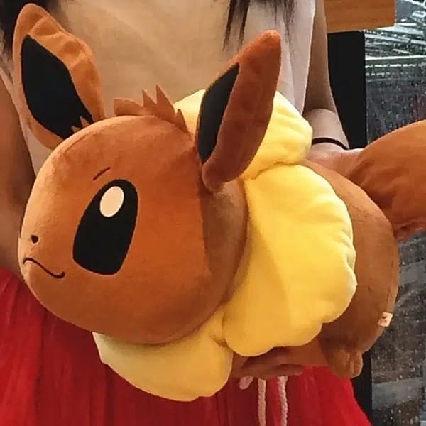 Peluche Evoli Géante – Image 2