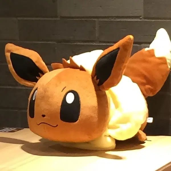 Peluche Evoli Géante – Image 3
